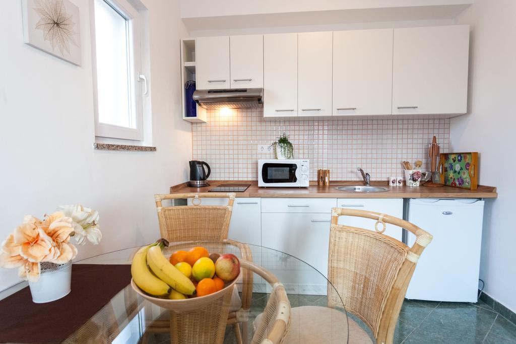 Apartments Lara & Luka Zadar Bilik gambar