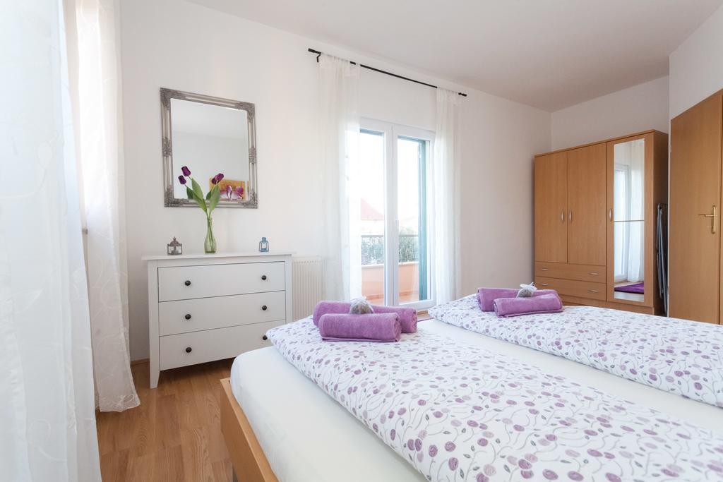 Apartments Lara & Luka Zadar Bilik gambar