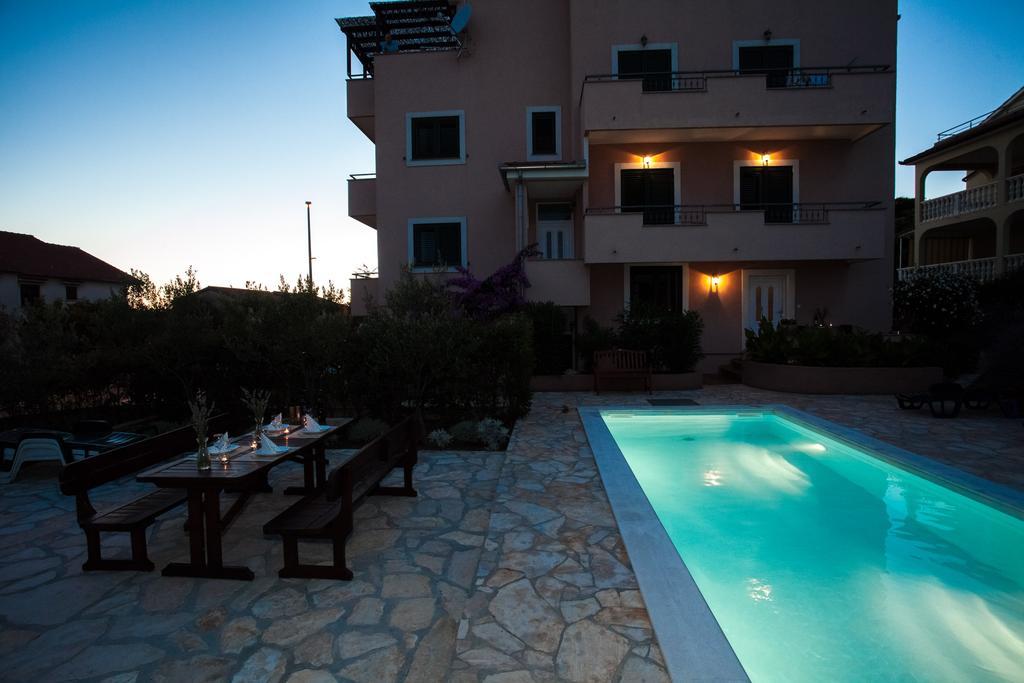 Apartments Lara & Luka Zadar Luaran gambar